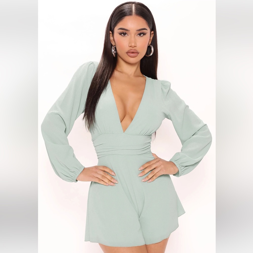 Mint Fashion Nova Romper - Picture 2 of 7